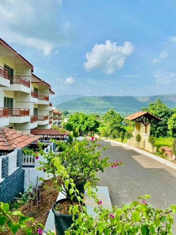 La Mira Casa Karjat Exterior foto